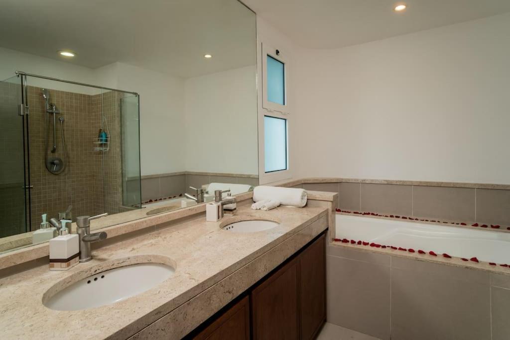Amazing, Huge 3 Bedroom Terrace Gym 2 Pools 5ta - 1 Mn