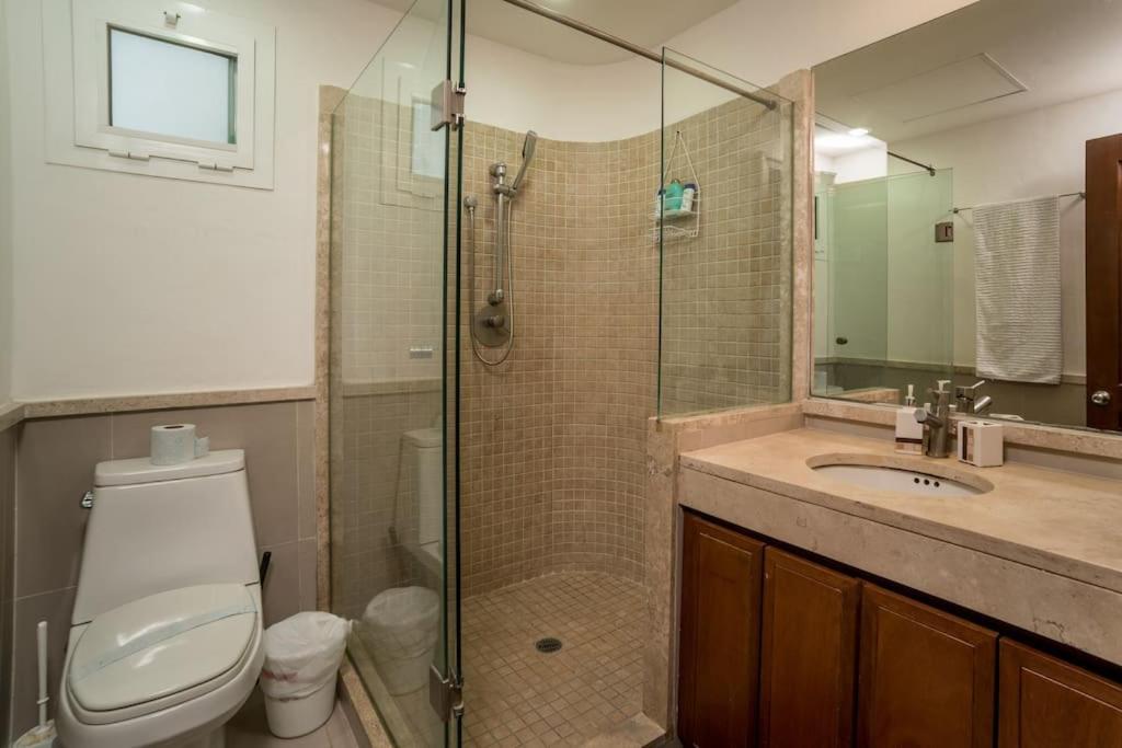 Apartment Amazing, Huge 3 Bedroom Terrace Gym 2 Pools 5ta - 1 Mn Playa del Carmen