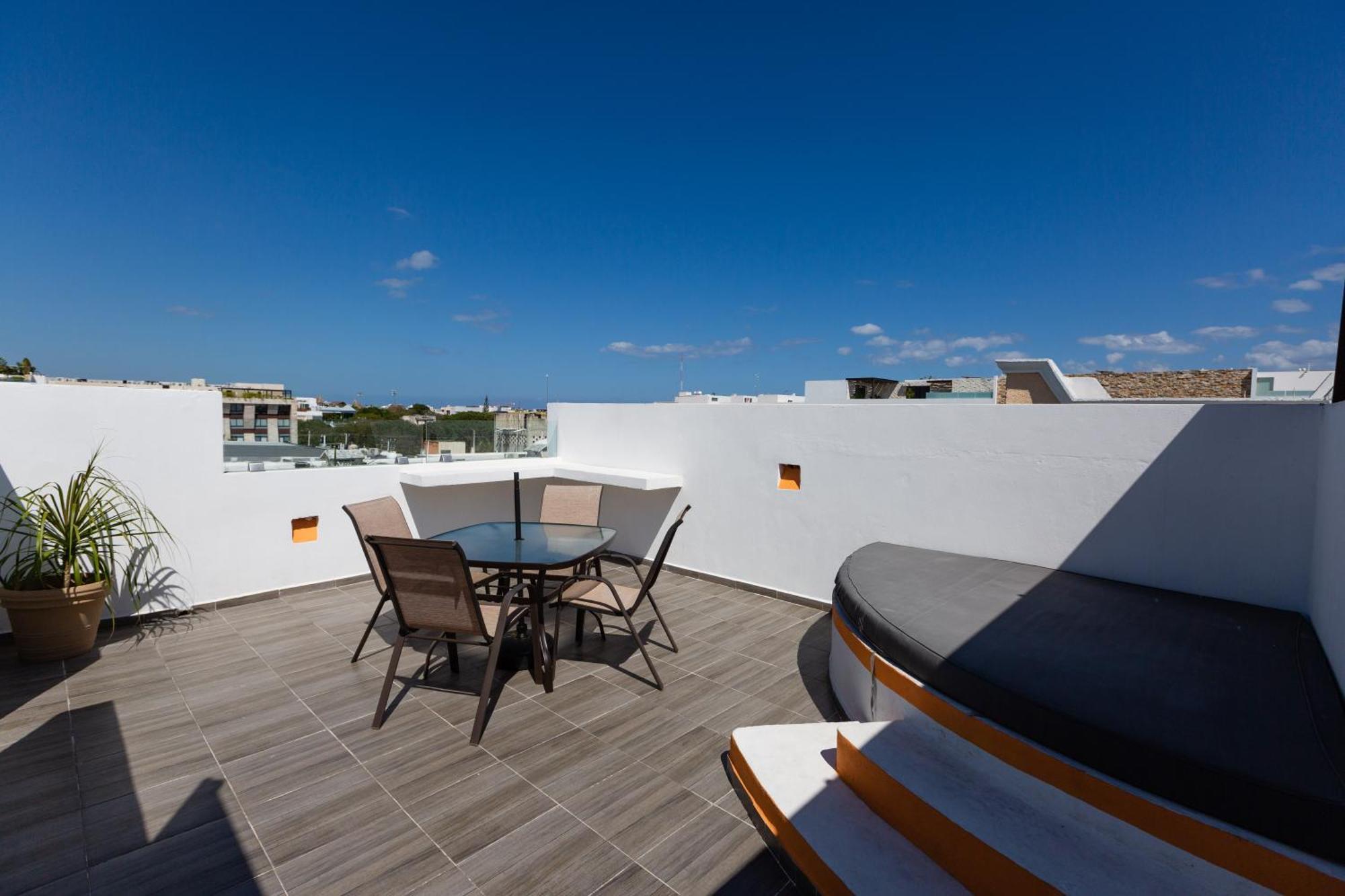 Best Penthouses&apartments In The Center Of Pdc! Apartment