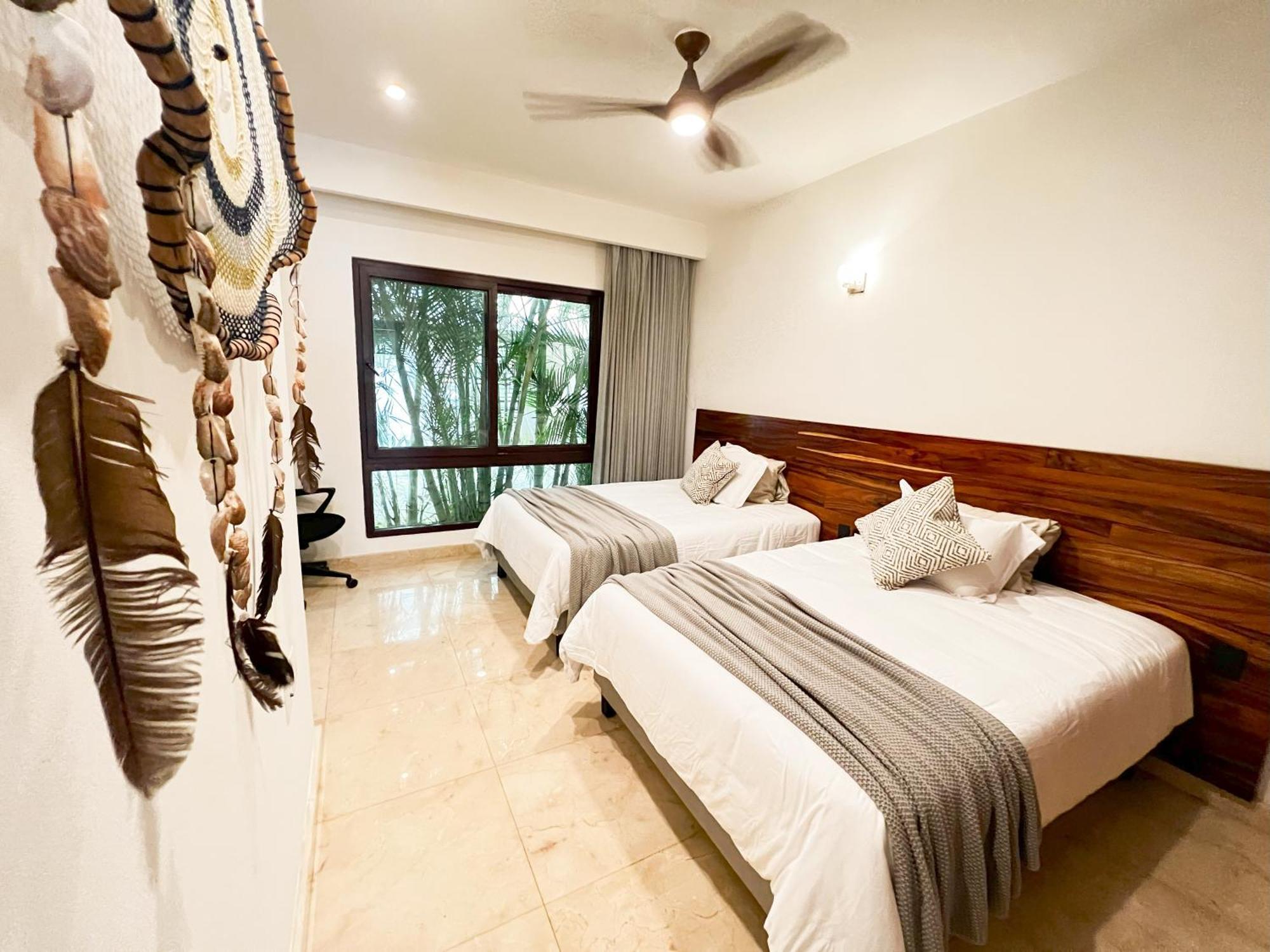 Ground Floor Paradise With Marina View And Pool Paddleboard Included Apartment
