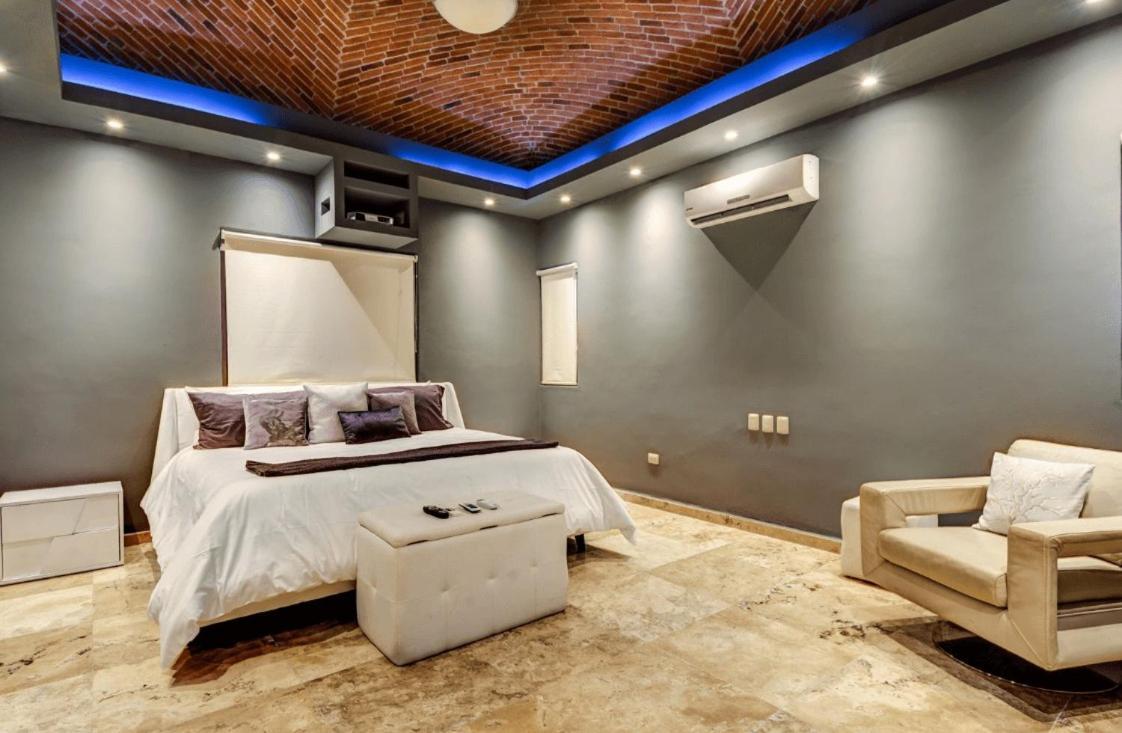 Villa Luxury House In Playacar Steps To The