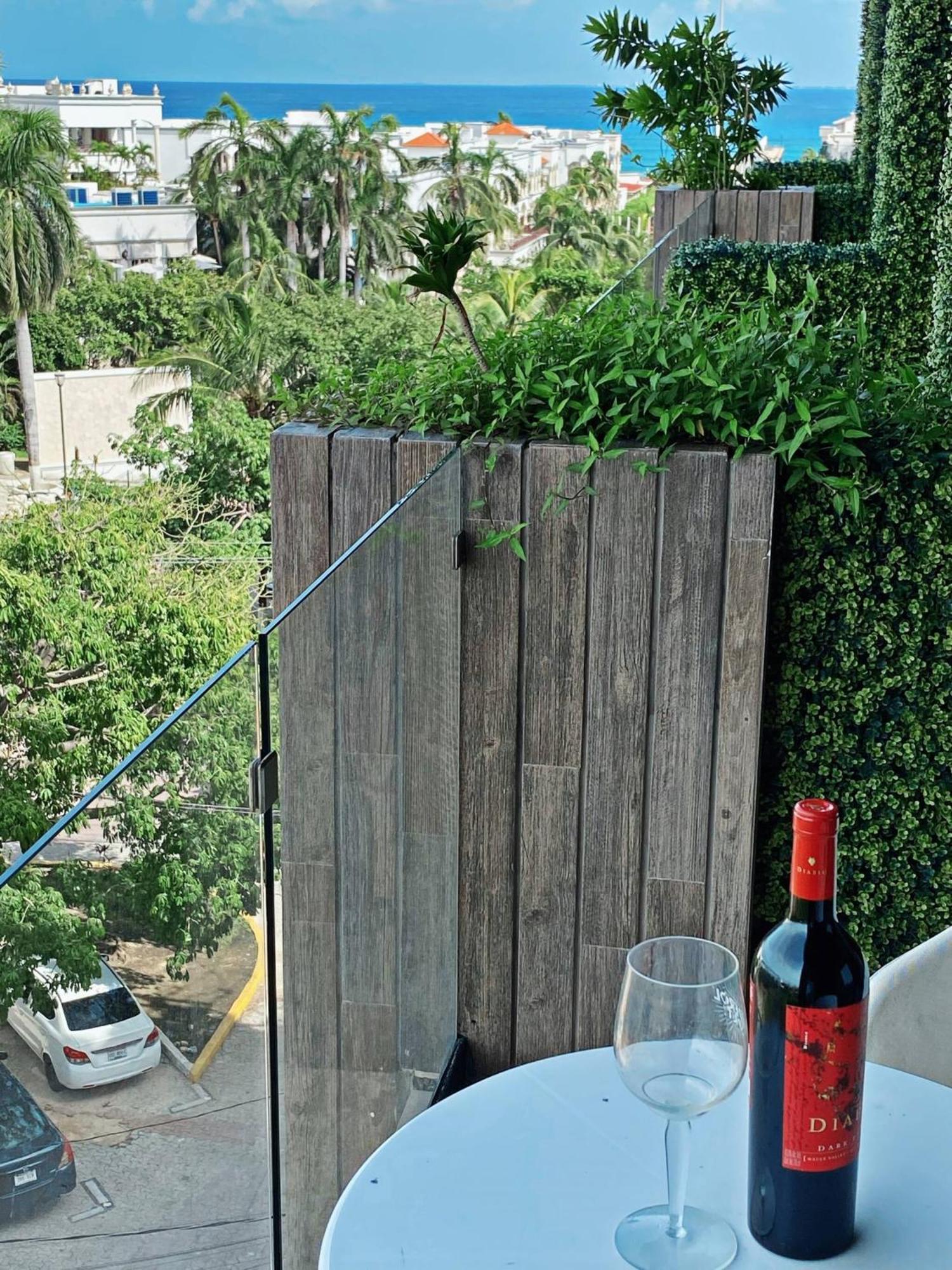 Apartment Ocean View En 4th Piso, Enseguida De 5ta Ave Playa del Carmen