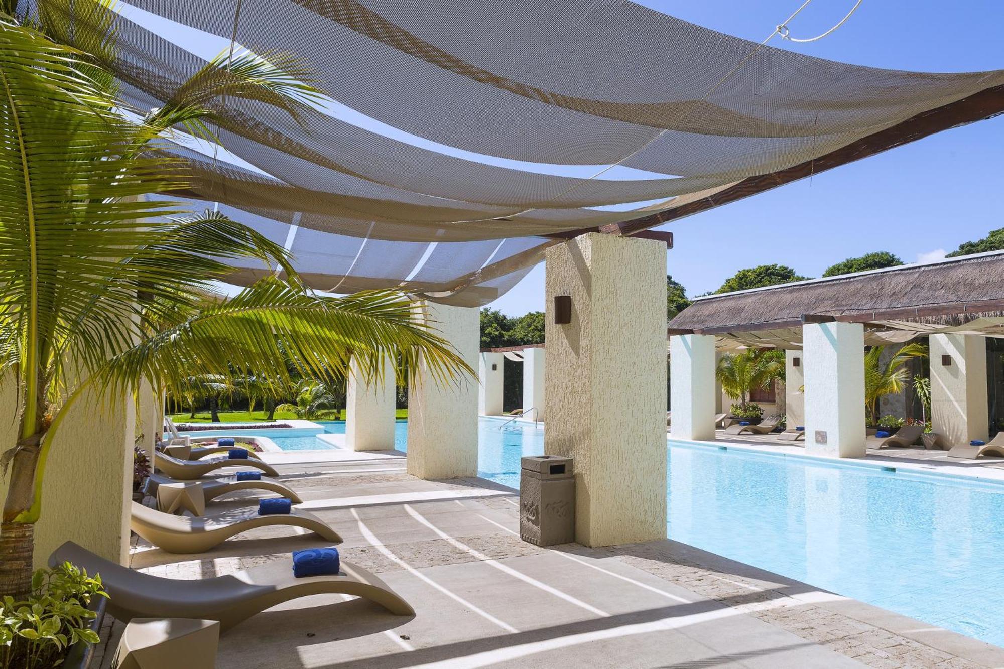 Resort Grand Palladium Kantenah & 5*