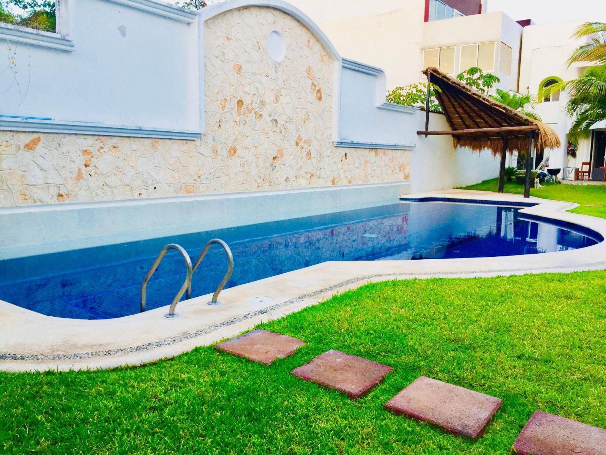 Economy E6 Dolce Vita Caribe Guest house 2*