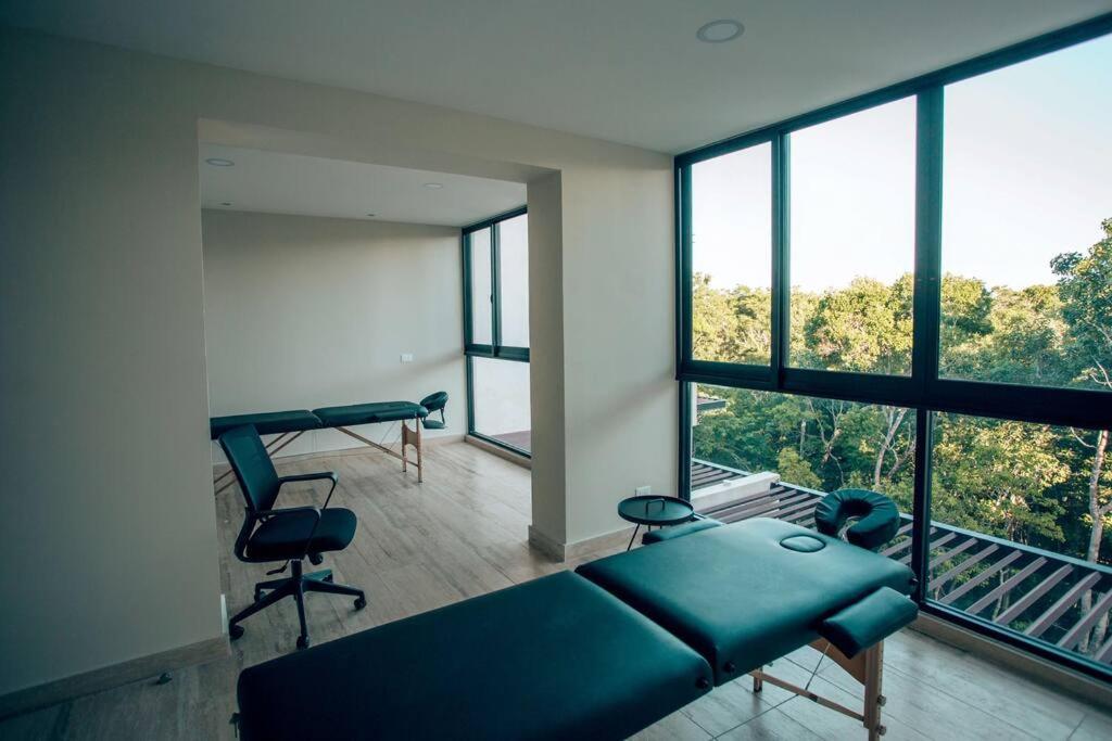 Jungle View 1 Br. Apt. With Great Infinity Pool Apartment *