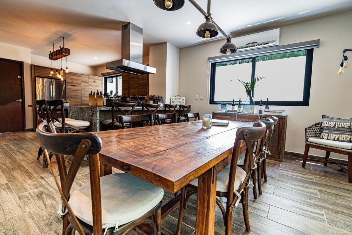Villa Charming With Pool In Aldea Zama *