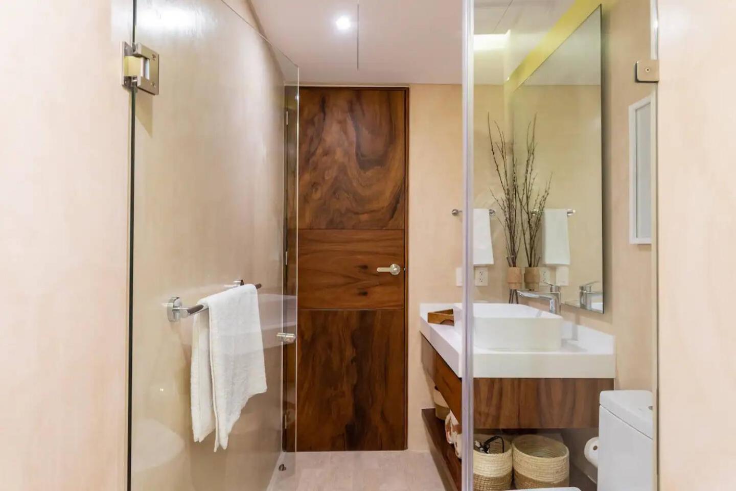 Park Lagunas - Luxury Modern With Kitchen *