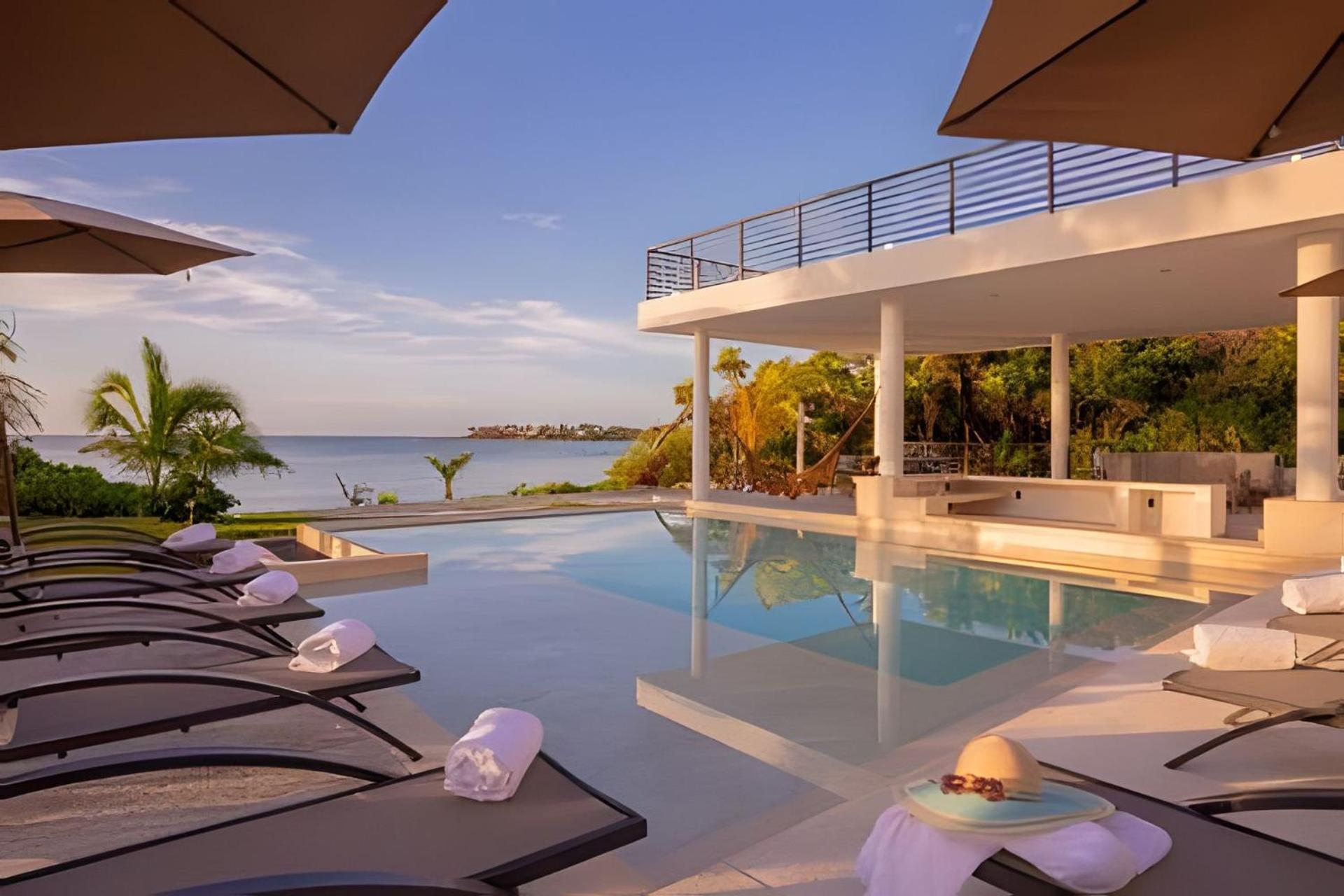 Resort 8bdr Private Chef -wedding & Retreats /golf Casa Milah Akumal