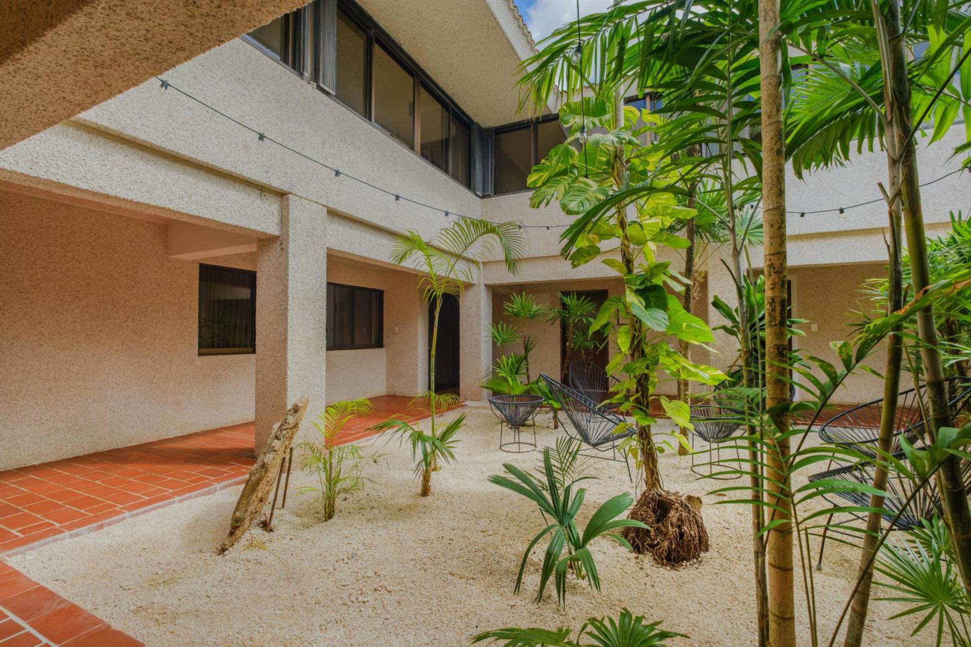Casa Playa Pousada *