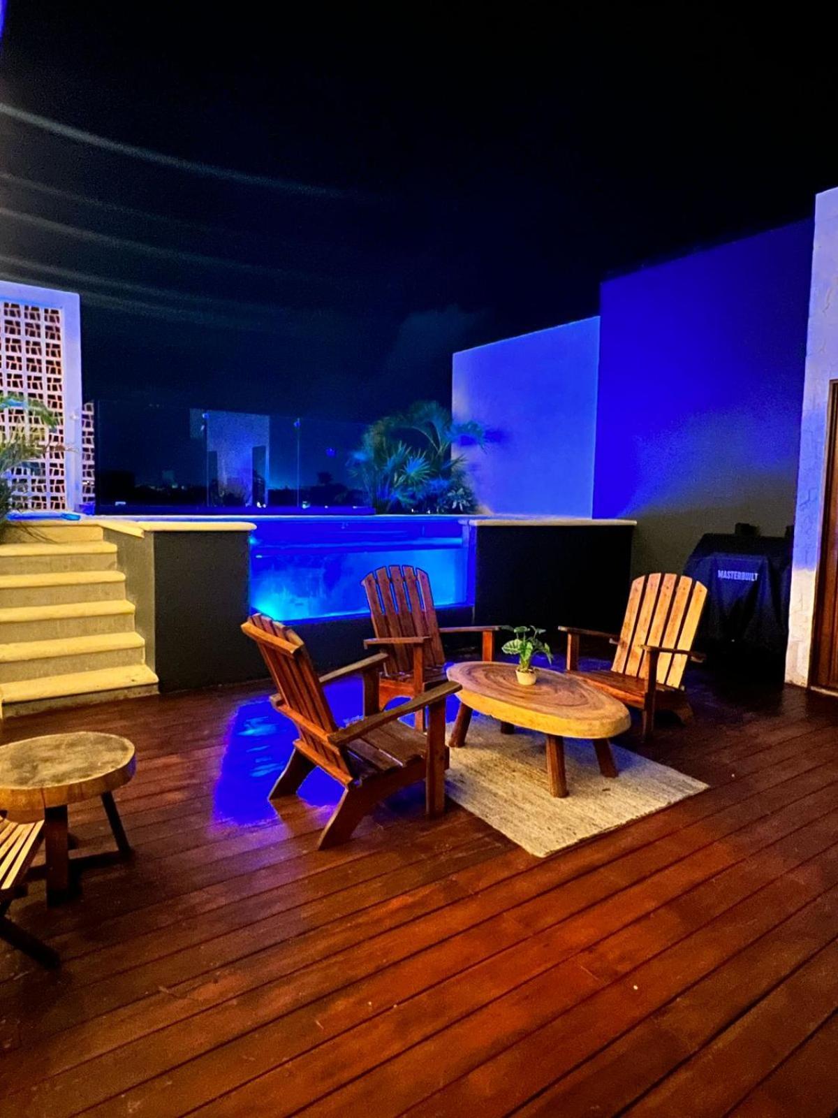 Jacuzzi Retreat Sunrise Haven *