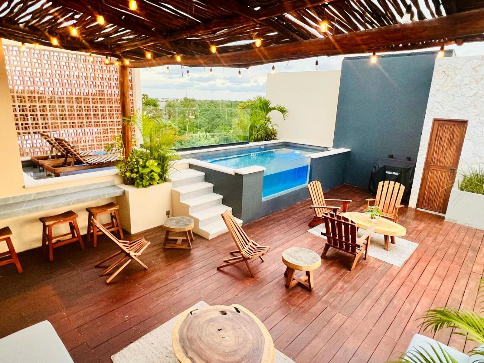 Jacuzzi Retreat Sunrise Haven Apartment Tulum