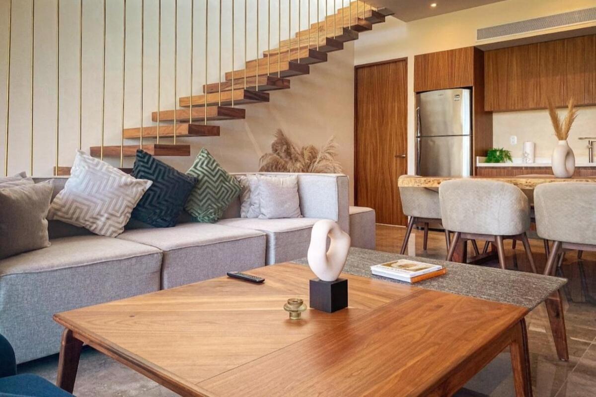 Luxury Penthouse With Rooftop And Private Sky-pool Holiday home *