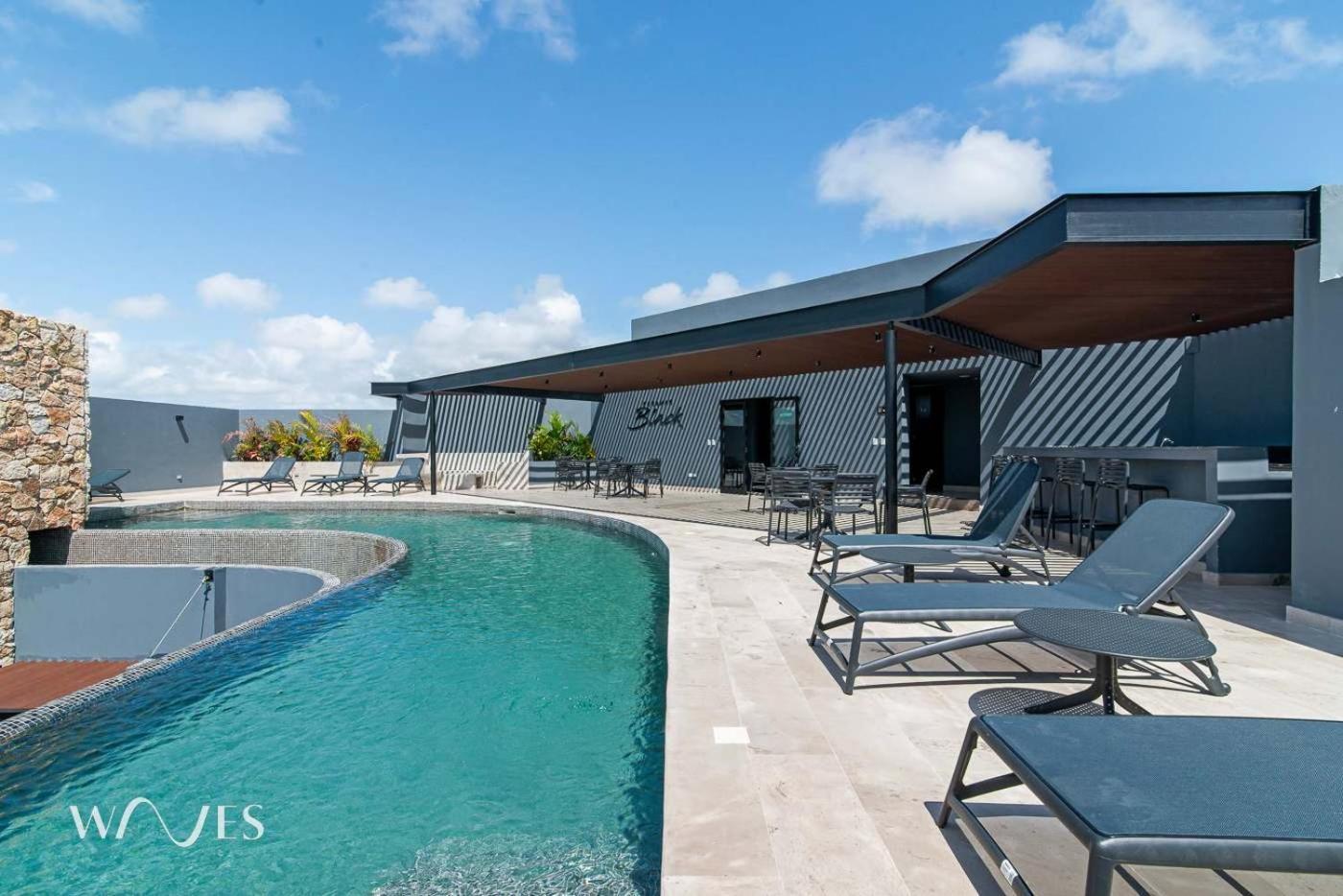 Modern 1 Bedroom With Luxury Amenities At Paramar Black By Waves Apartment Tulum
