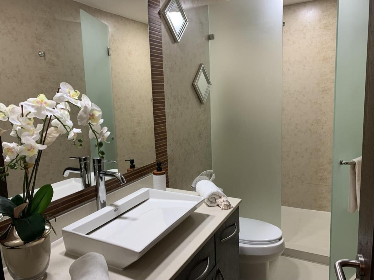 Luxury At Blue Ocean Mareazul