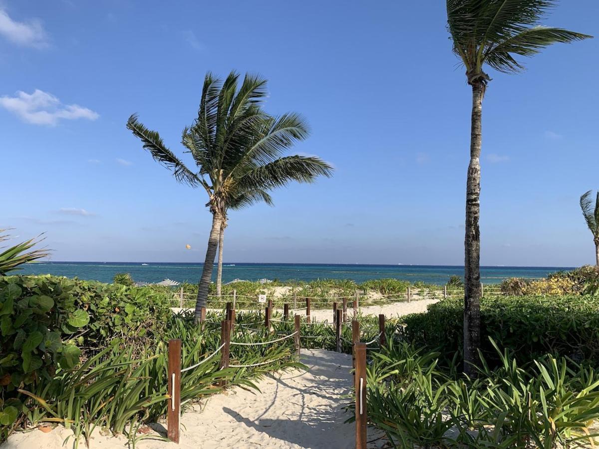 Apartment Luxury At Blue Ocean Mareazul