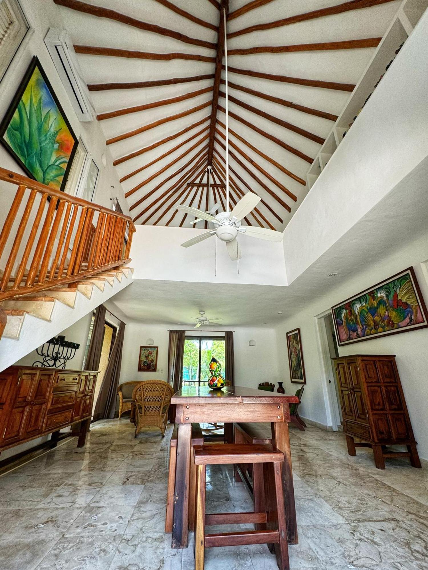 Villa Arqueologica Playa del Carmen