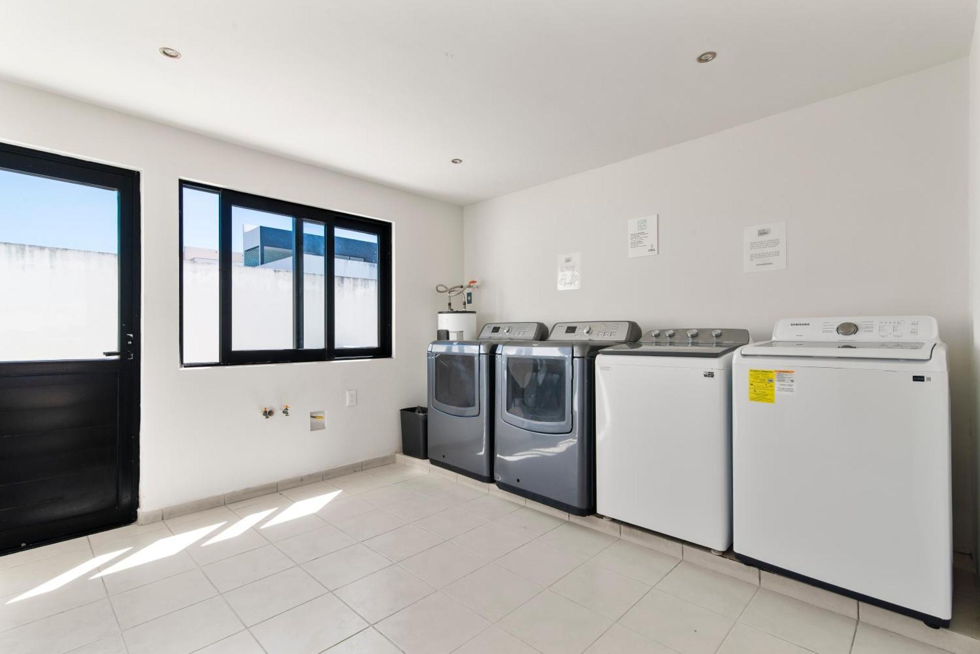 Cozy & New 2br Rooftop, Central, 10min To Playa del Carmen