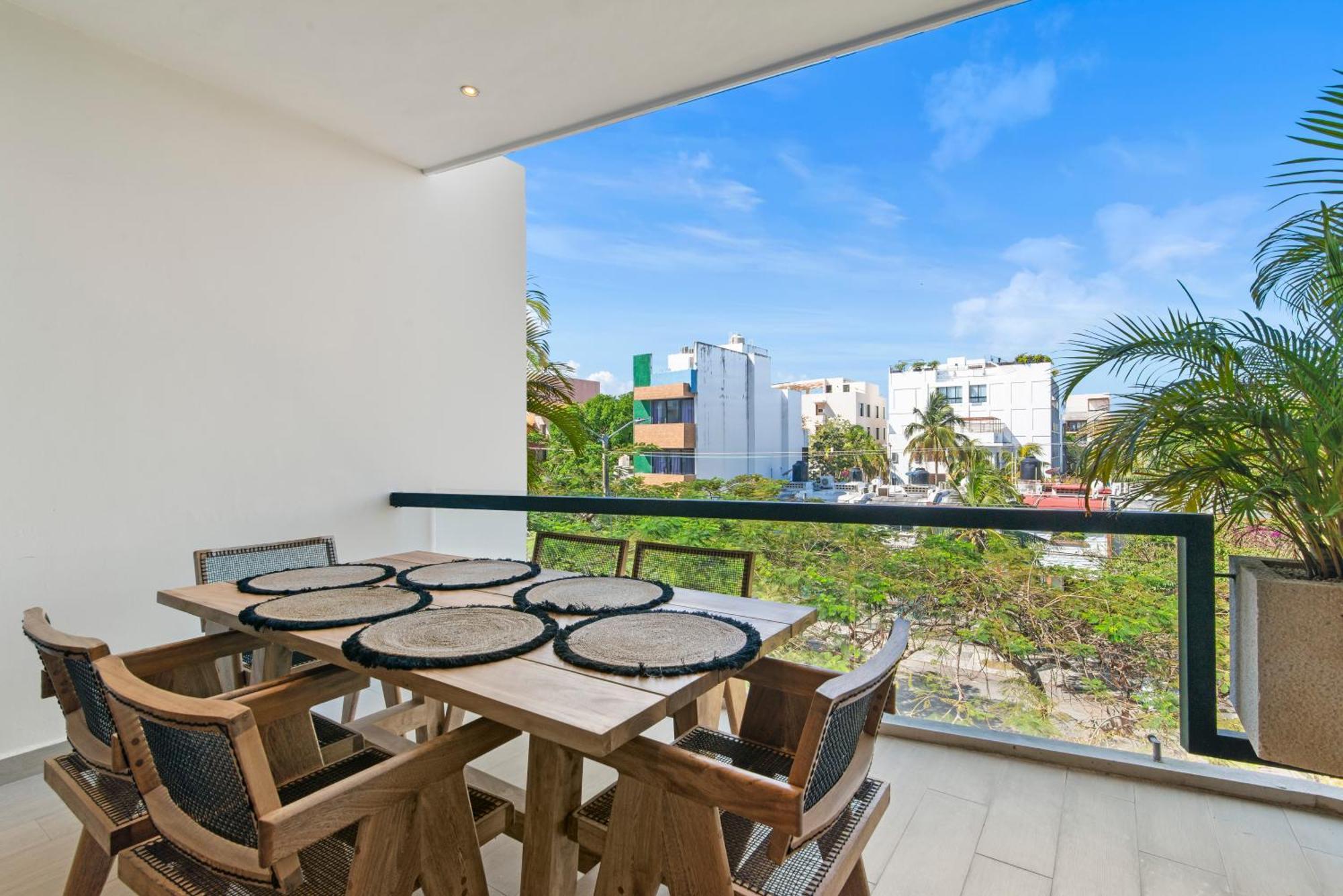 Cozy & New 2br Rooftop, Central, 10min To Apartment *
