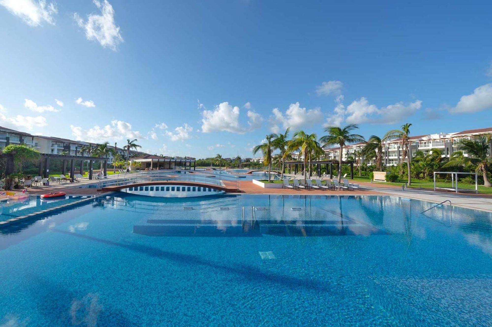 Beachfront With Tub, 3 Bedroom & Pool - At Mareazul Corazon Сasa de vacaciones