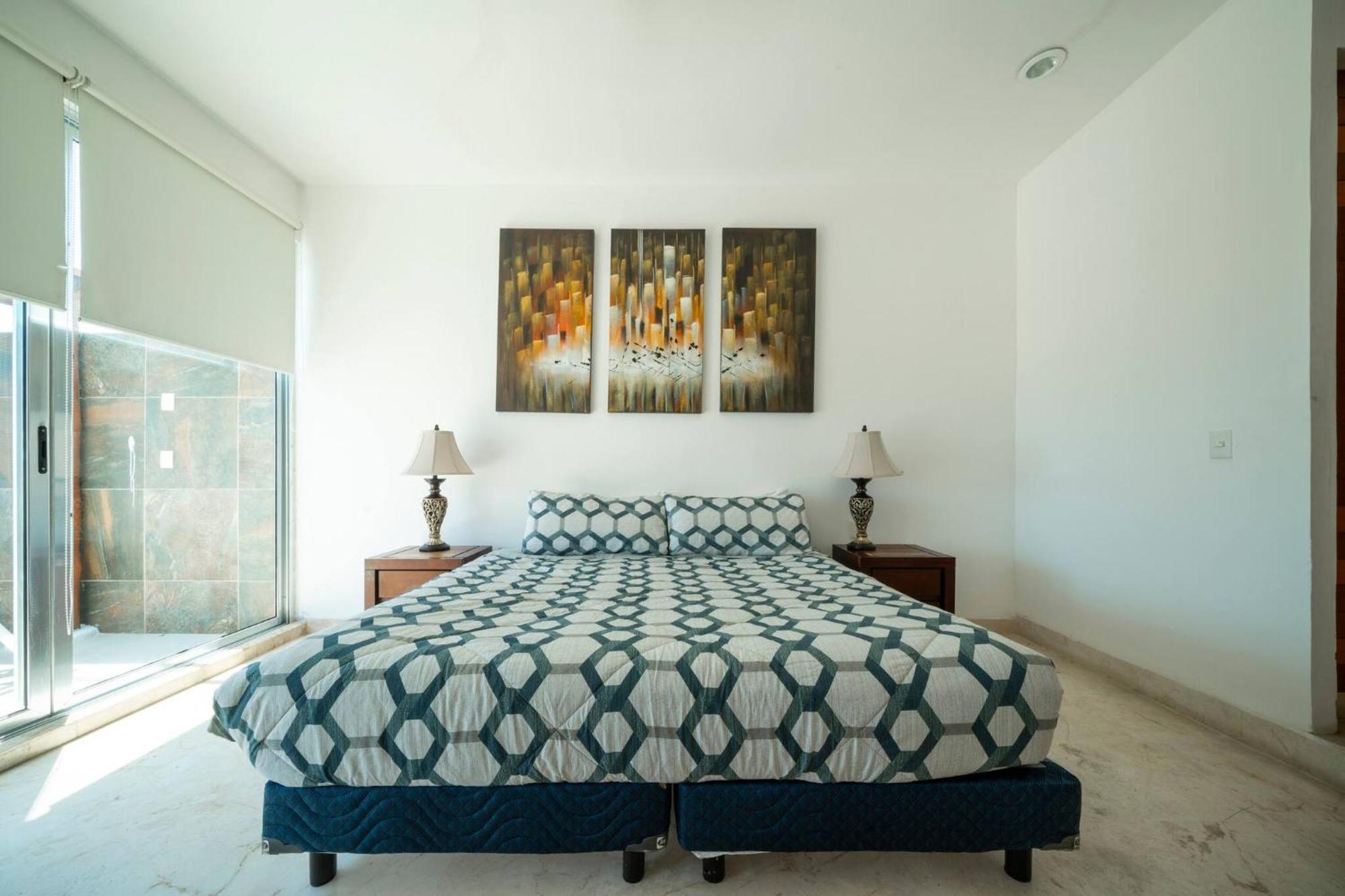 Beachfront Penthouse With 3 Bedrooms & Ocean View - Nubes Playa del Carmen