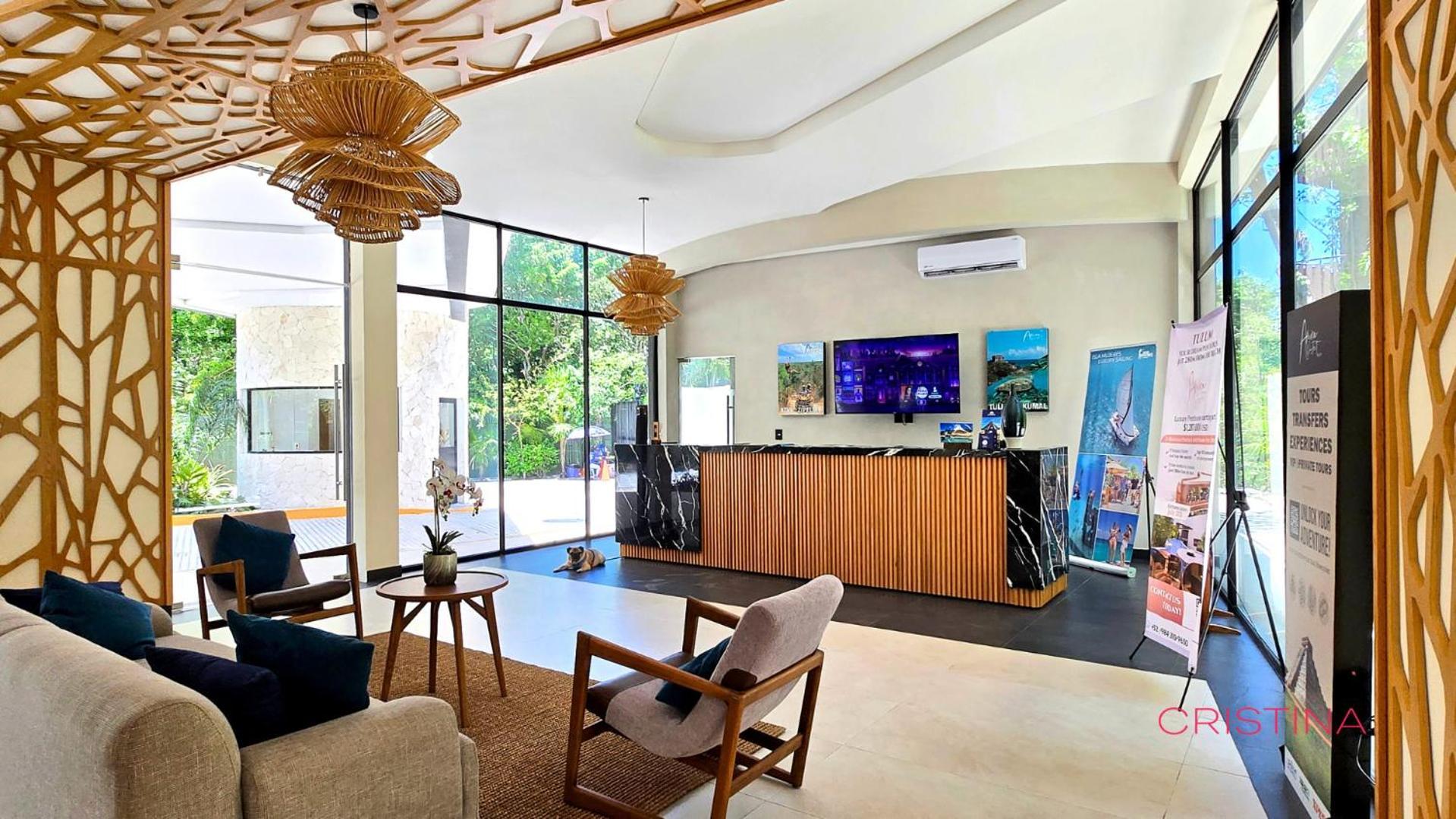 Apartment Designer Cave With Club Included - Zone