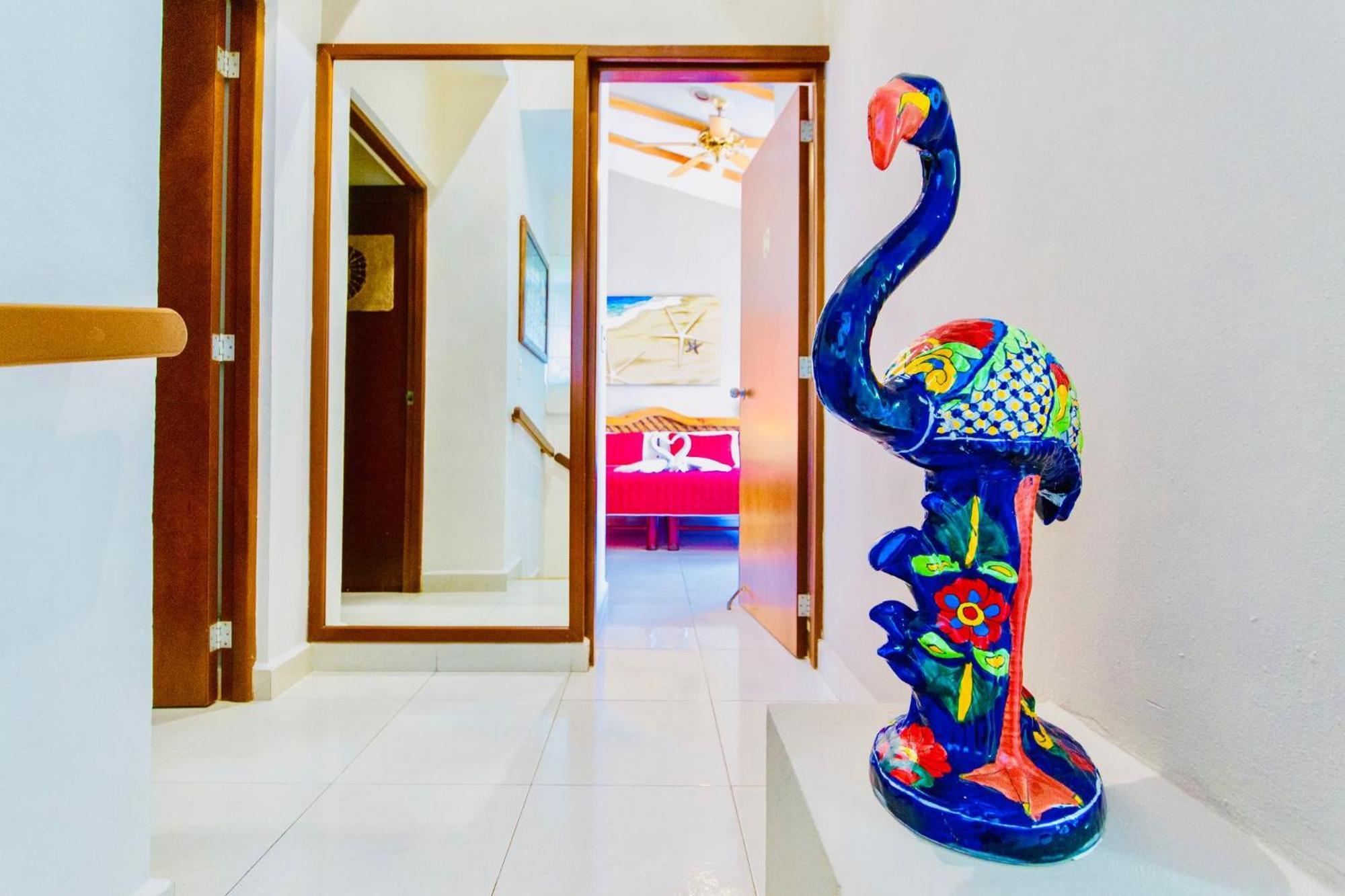 Guest house Executive Comfort With Swimming Pool Air Conditioning And Parking Playa del Carmen