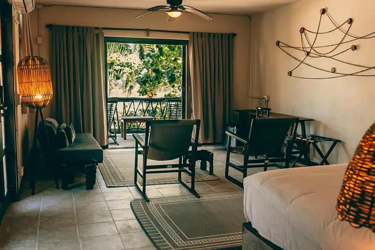 Mia Tulum Beachfront Resort - Ocean View Suites And Beach Club 4*