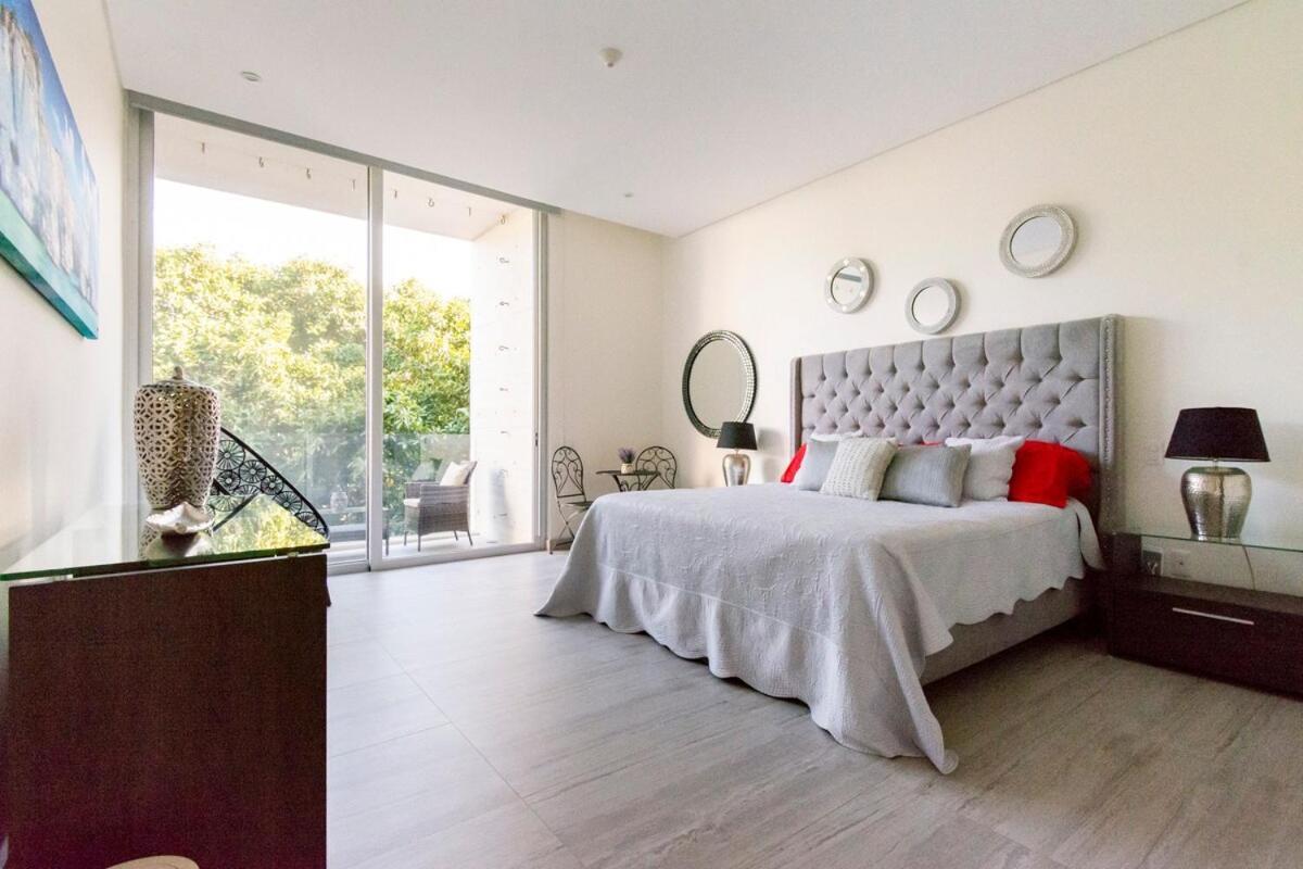 Ocean View Pool In Exclusive Playacar, En-Suite Rooms Playa del Carmen