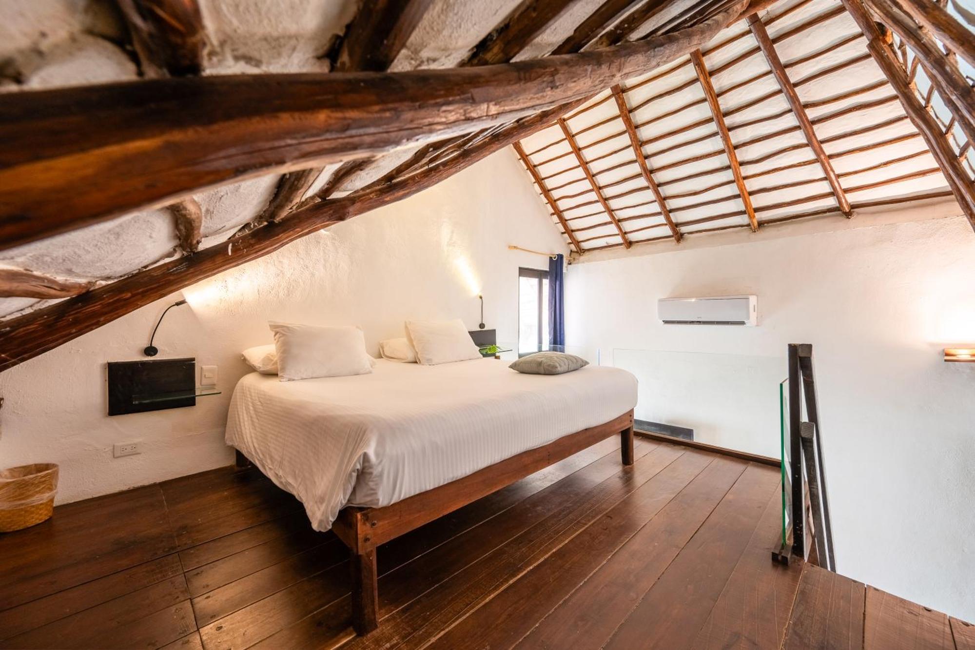 Kinbe Boutique Hotel 4*