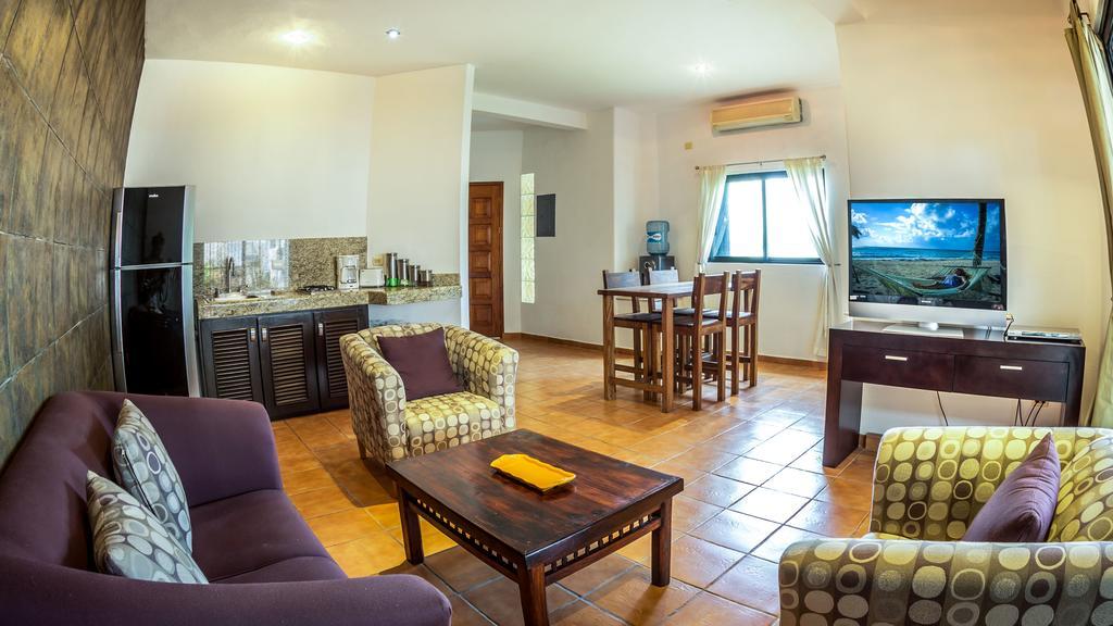 Bric Y Hotel