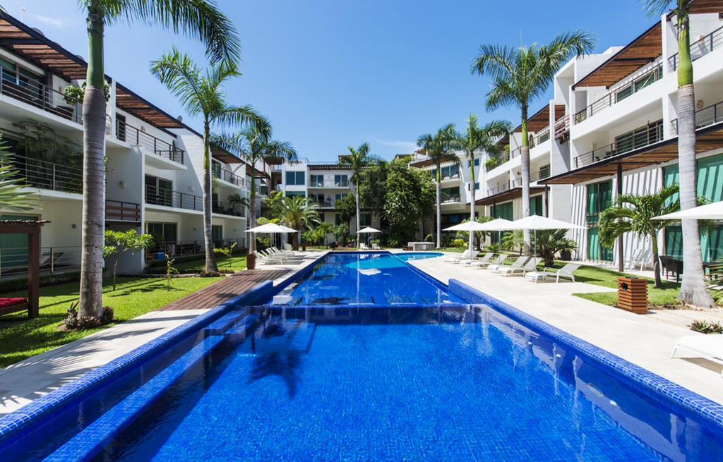 Apartment Luxurious & In Playa Steps From The