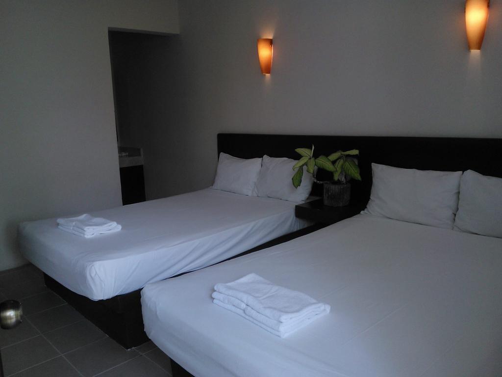 Hotel White Boutique
