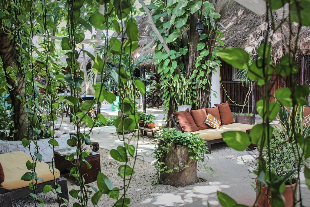 Hotel Secret Garden Tulum