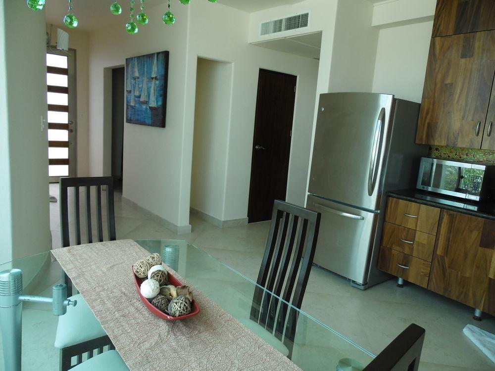 Mimosa Tree Aparthotel 3*
