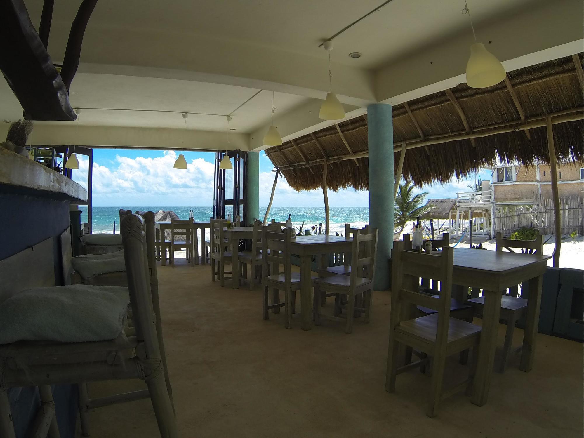 Hotel Playa Kin Ha 3*