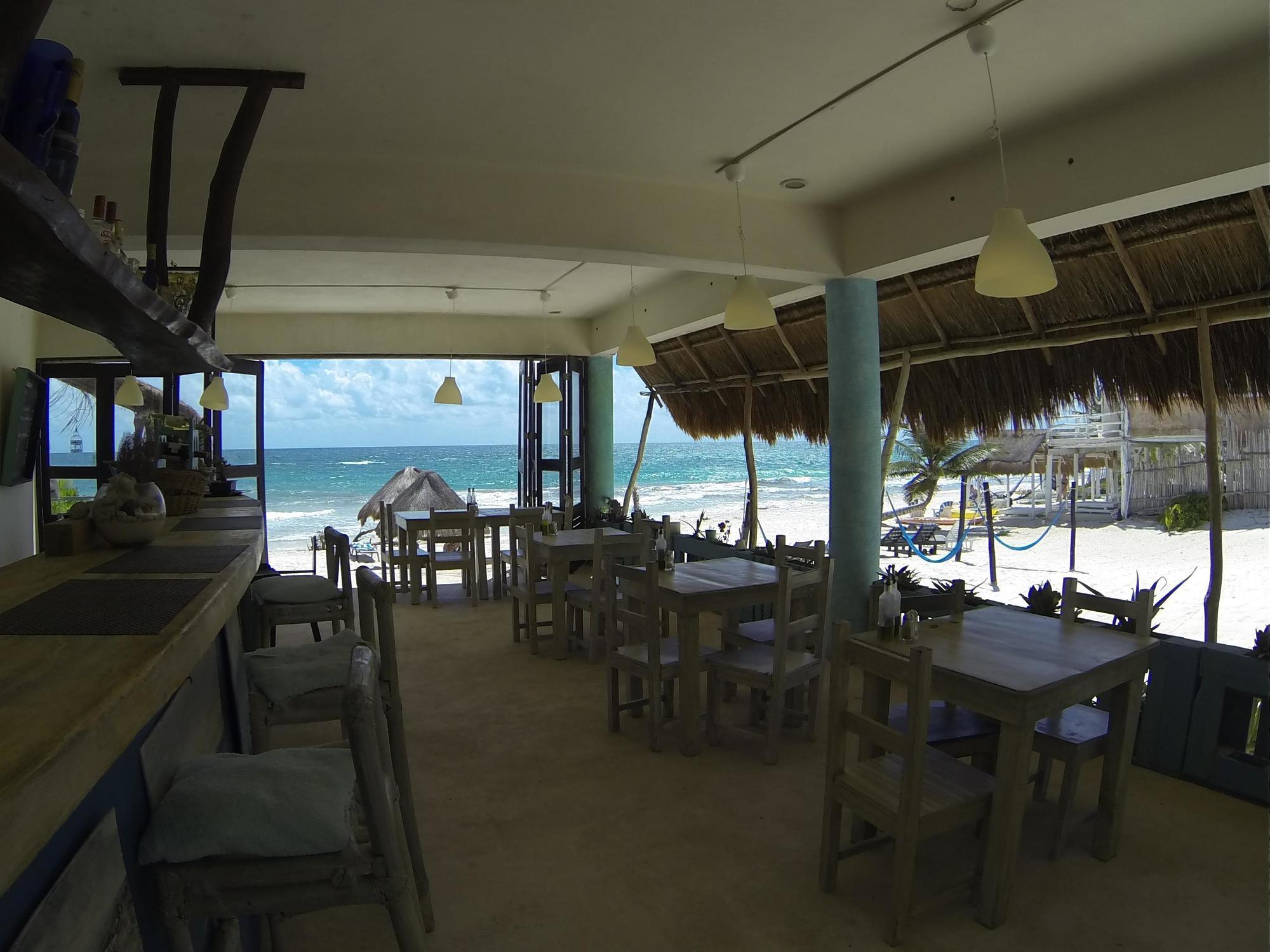 Hotel Playa Kin Ha 3*