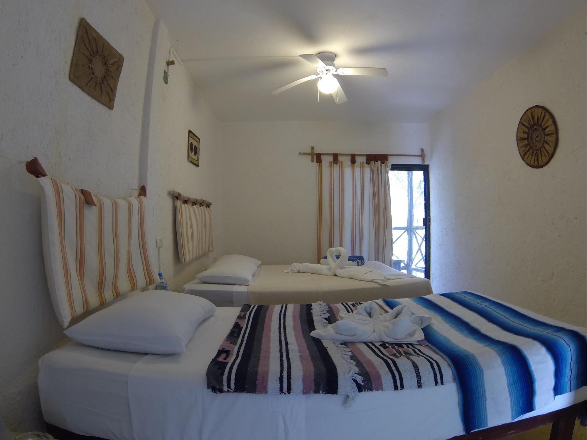 Hotel Playa Kin Ha 3*