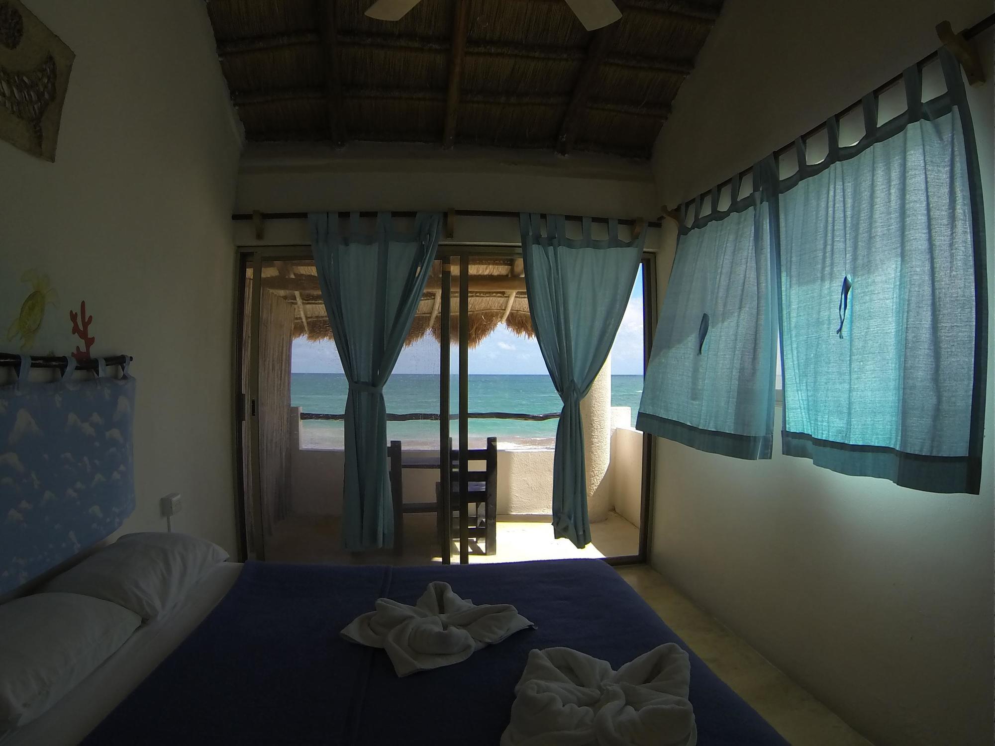 Hotel Playa Kin Ha