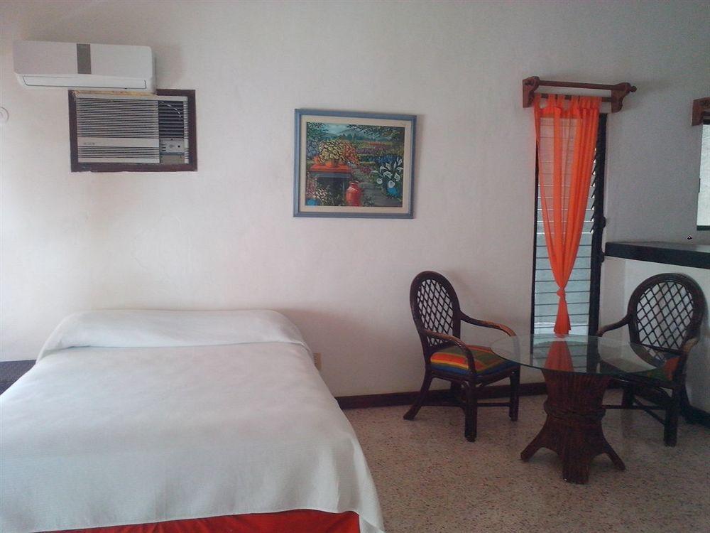 Hotel Caracol Suite Hotel