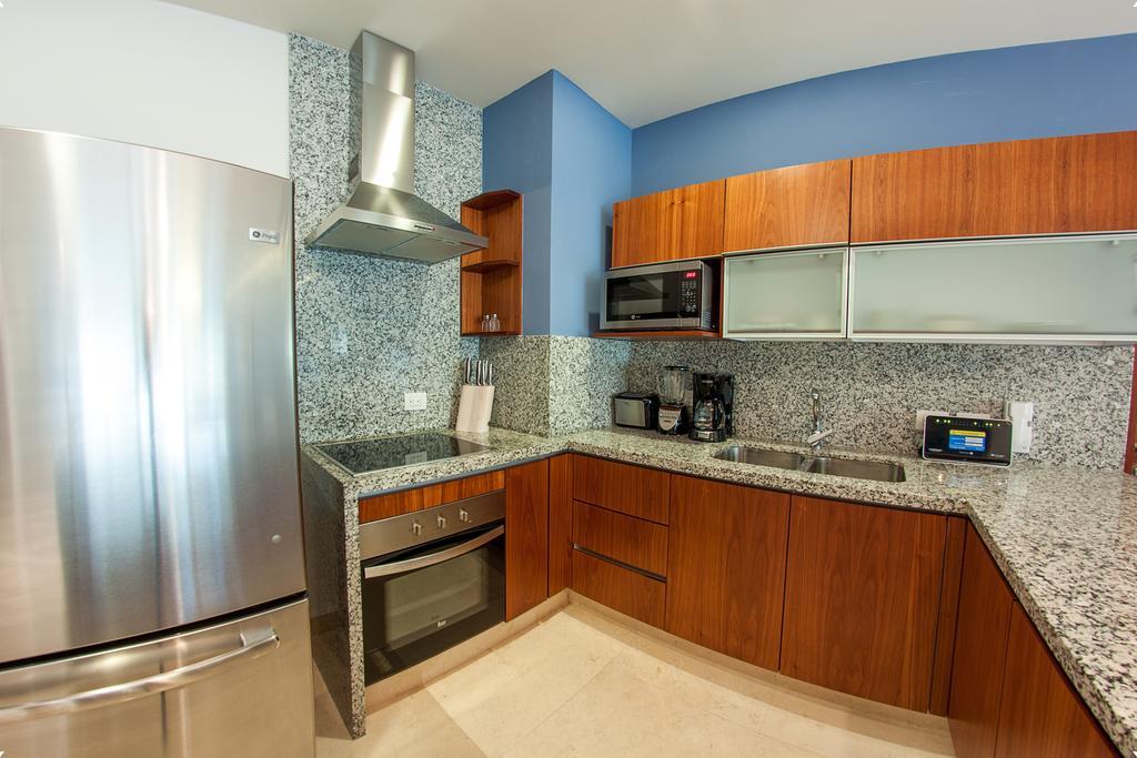 Gorgeous 3Br Condo In Amazing Neighborhood By Happy Address * Playa del Carmen