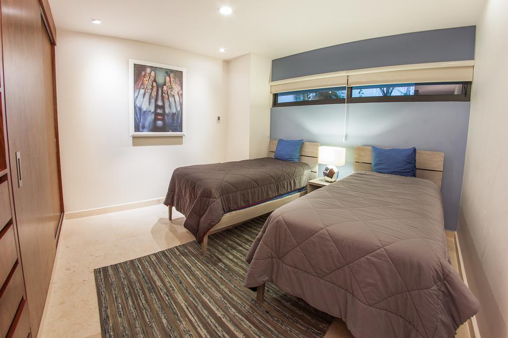 Gorgeous 3Br Condo In Amazing Neighborhood By Happy Address Apartment