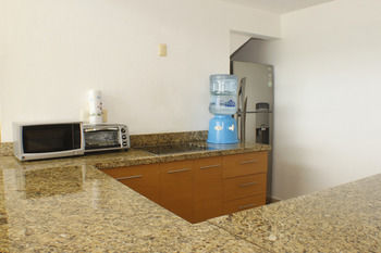 Hotel Ocean Plaza 3*