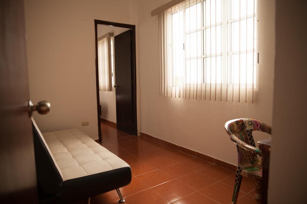 Guest house Casa Alphela 2*