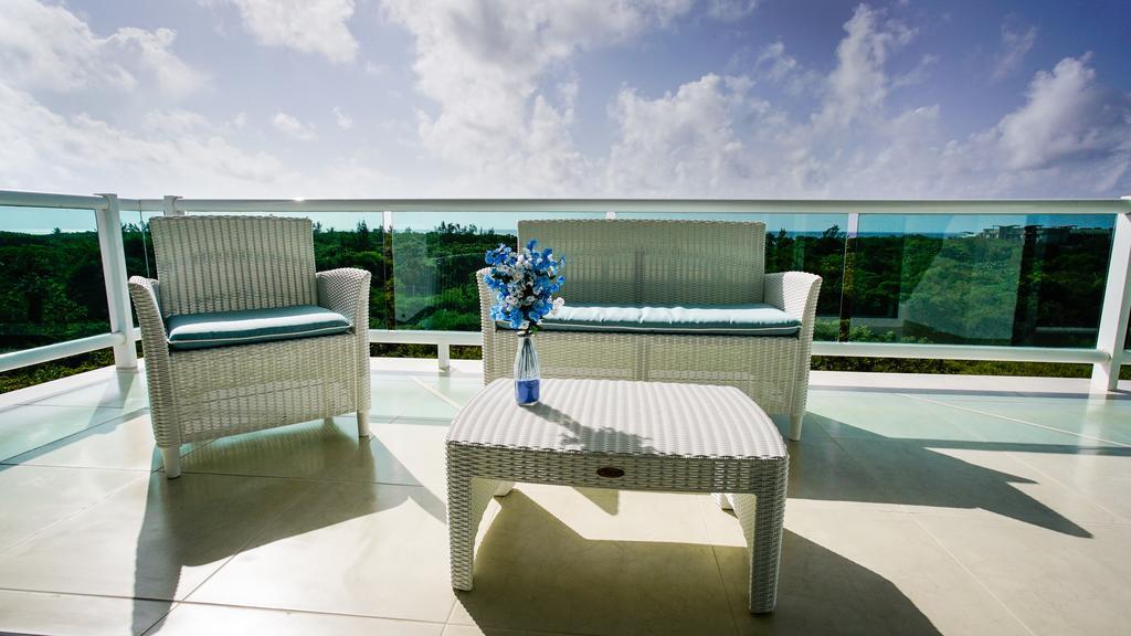 Bianco Sea View