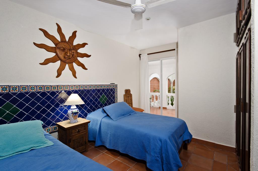 Chango - Beachfront *