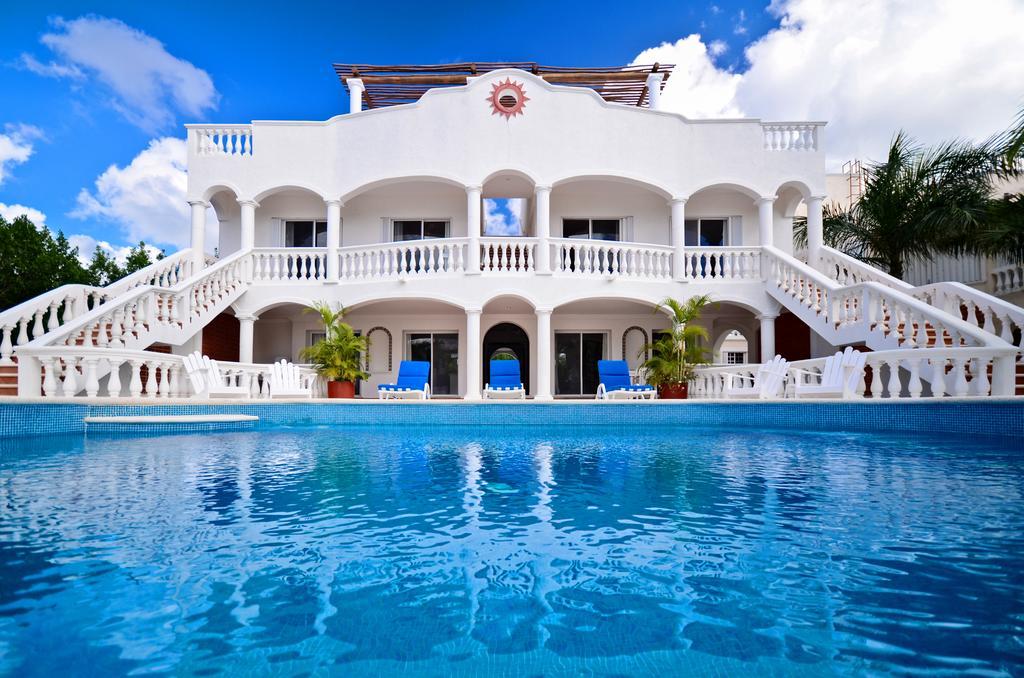 Villa Chango - Beachfront