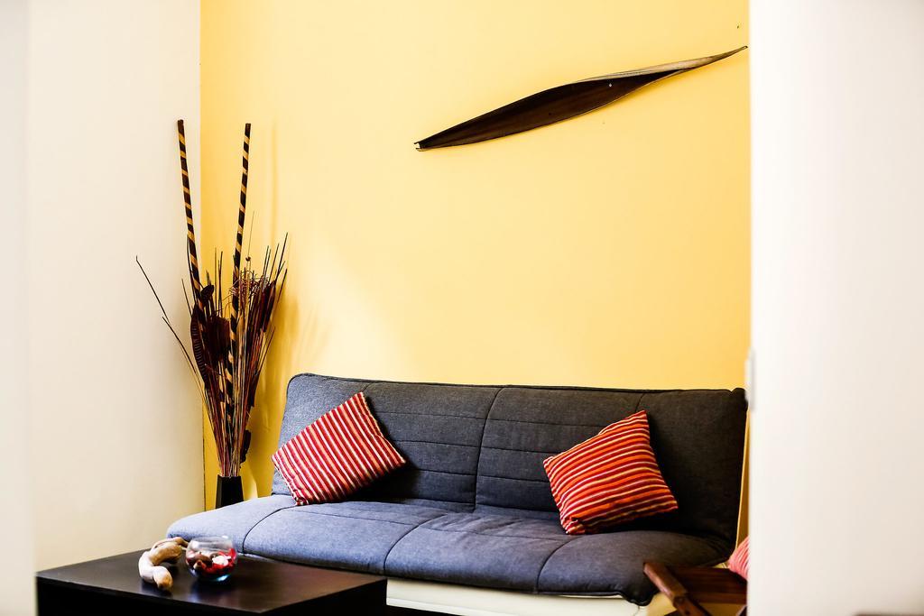 Clarita Apartment *