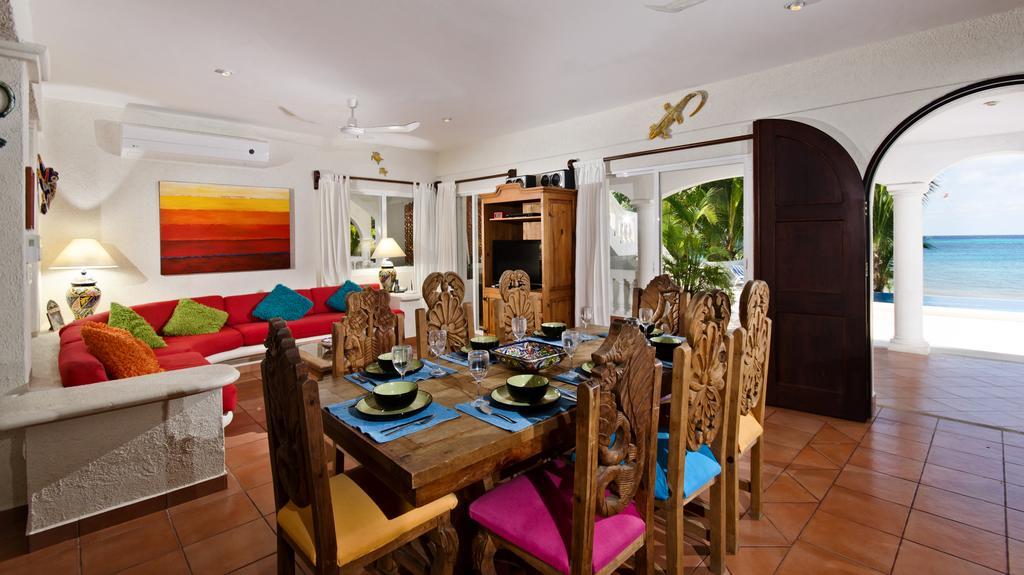Chango - Beachfront Villa *