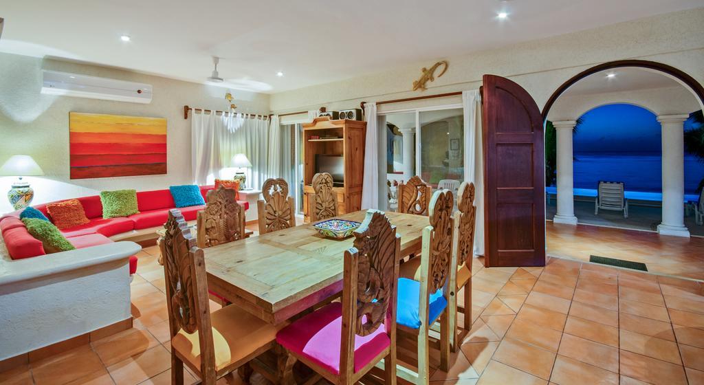 Chango - Beachfront Villa Cozumel