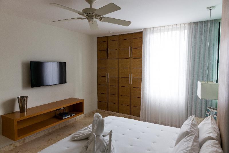 Anah Luxury By Baitna * Playa del Carmen